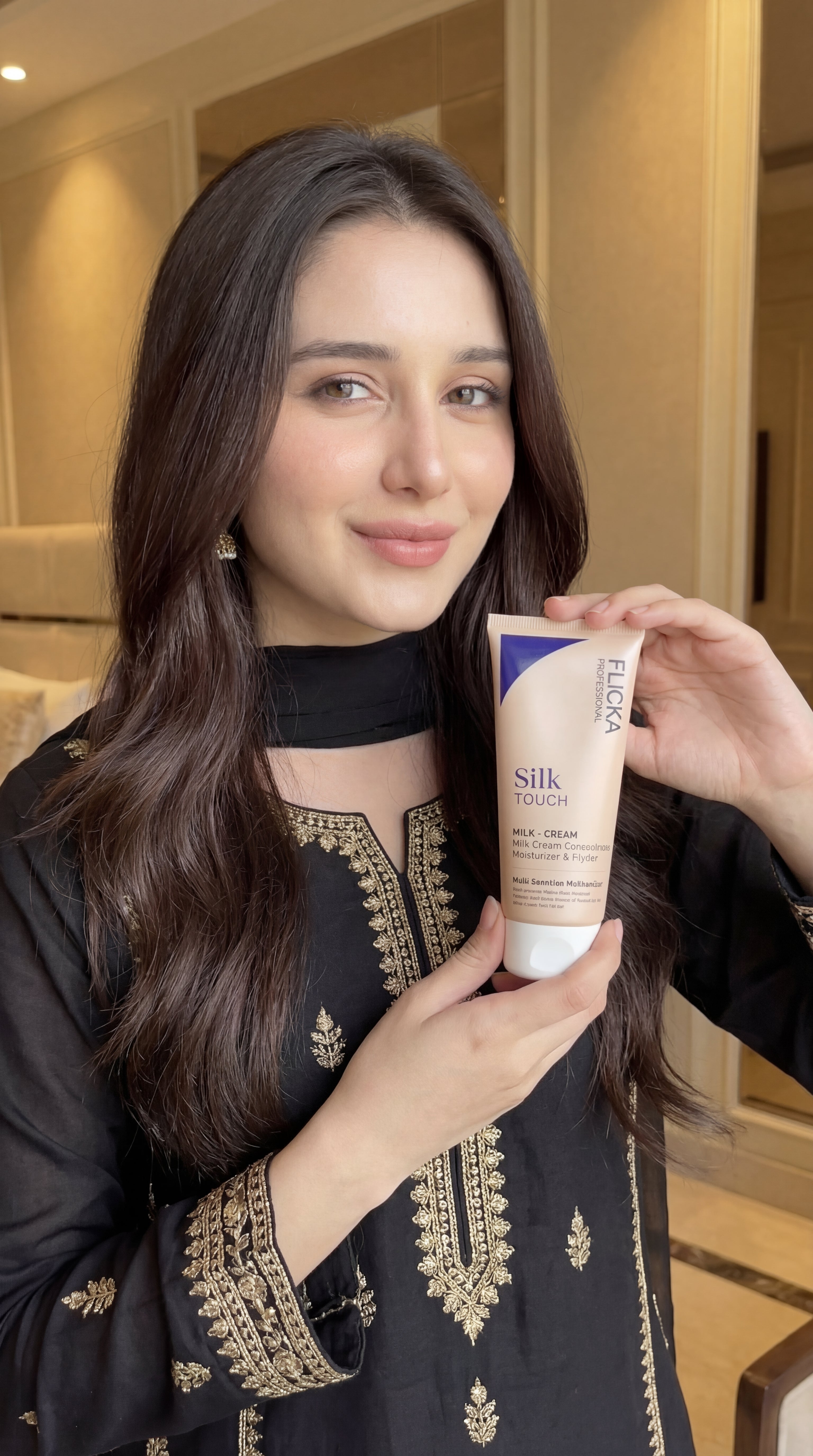 Flicka Silk Touch 3-in-1 Moisturizer, Buy 1 +Get 1 Free