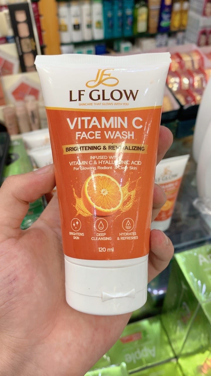 LF GLOW Vitamin C Face Wash 120ml – Brightening & Hydrating Face Cleanser with Hyaluronic Acid