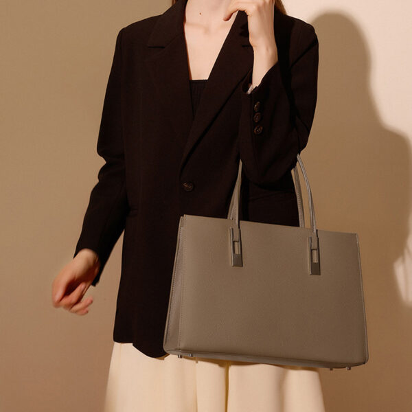 Top Layer Cowhide Tote